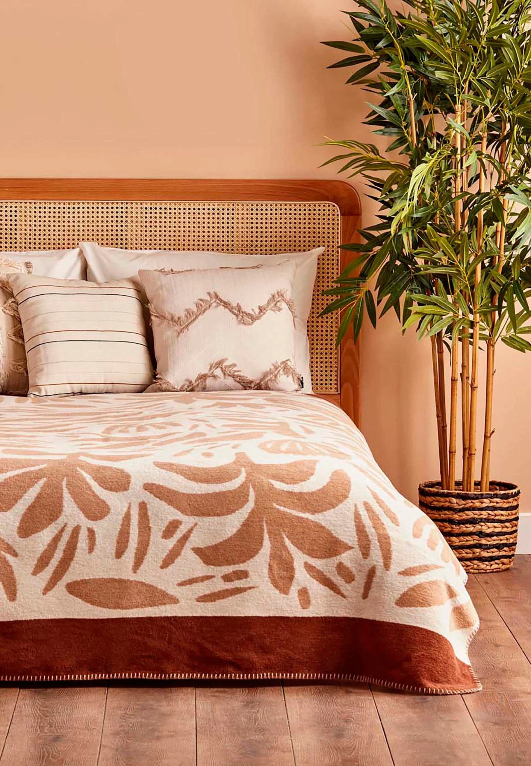 BELLA MAISON Wohndecke In Beige â Bild 5