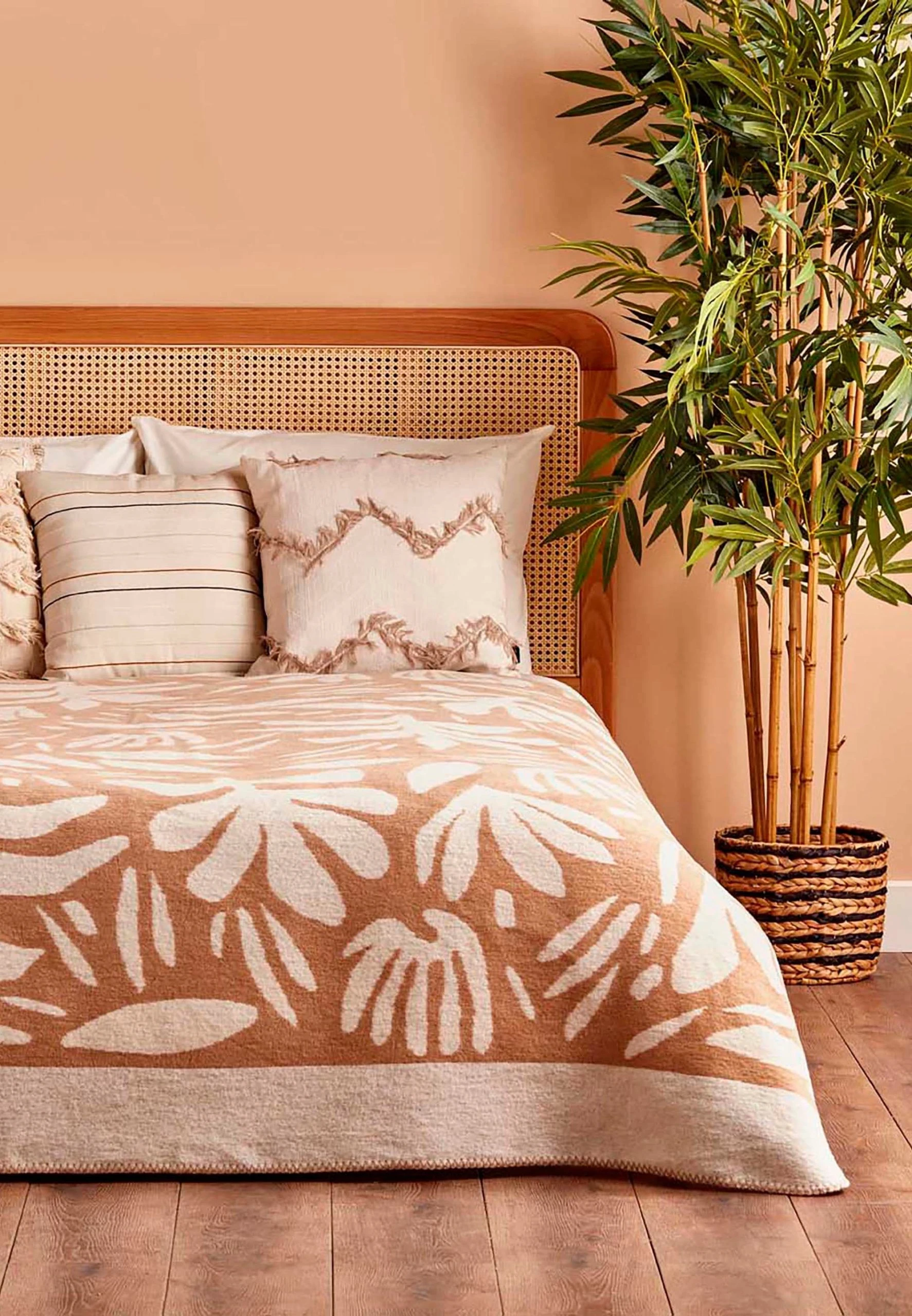 BELLA MAISON Wohndecke In Beige â Bild 6