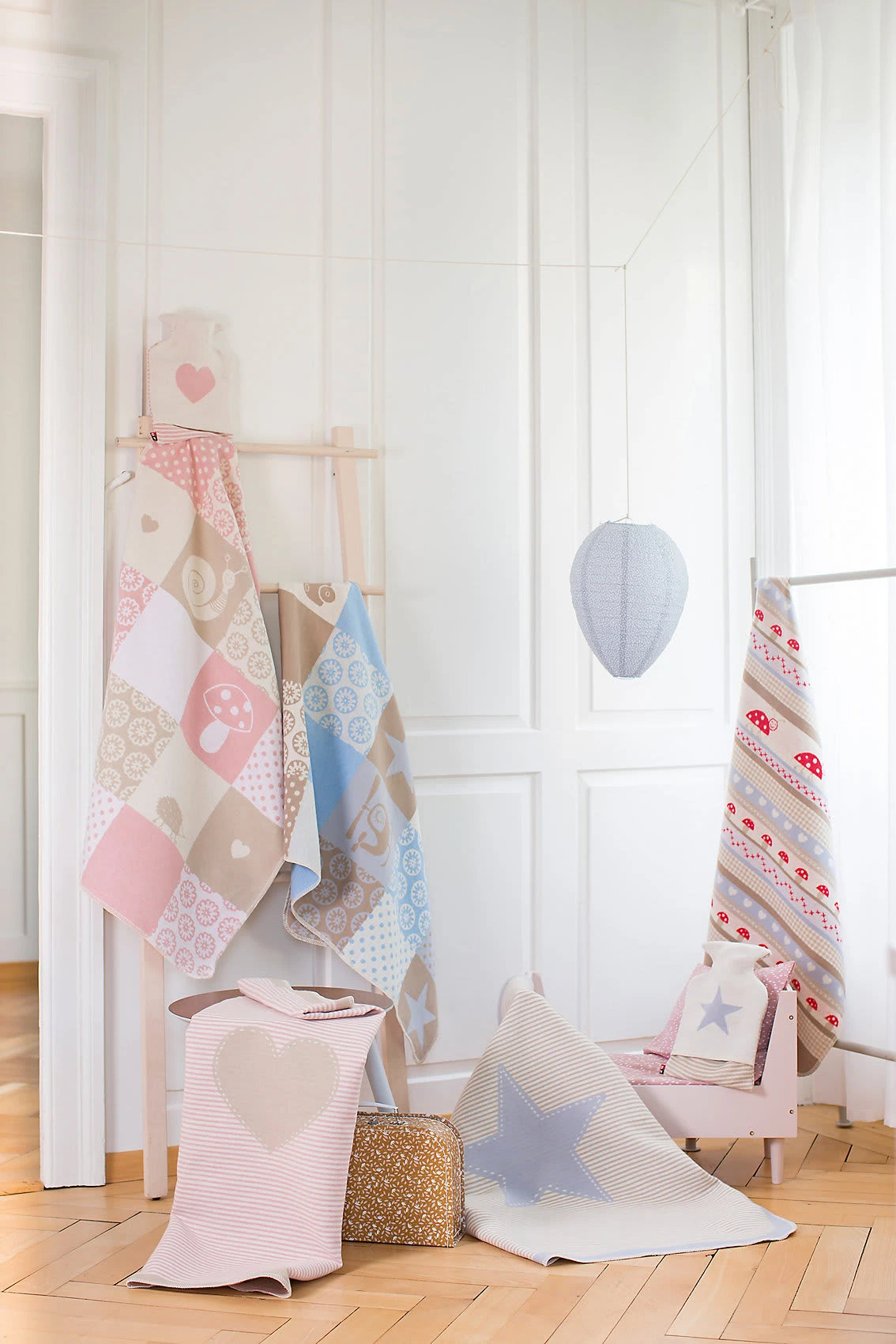 David Fussenegger Babydecke "Herz" – Bild 2