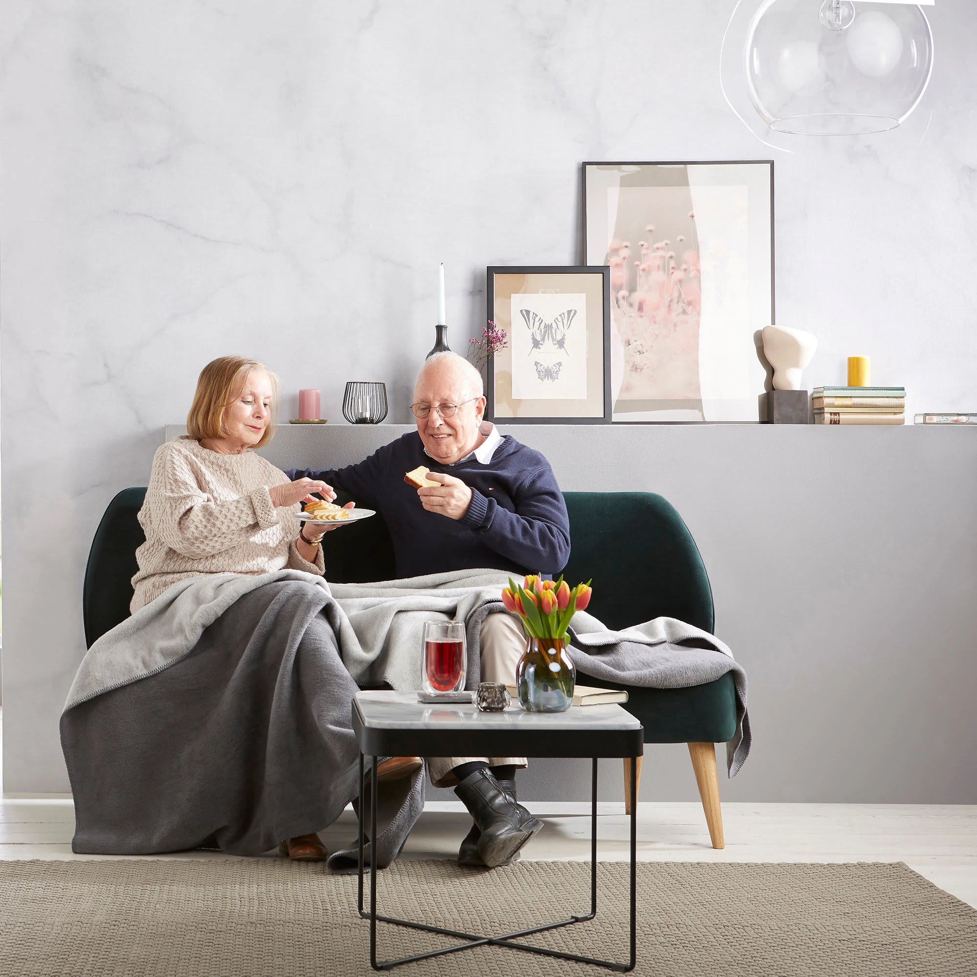 Erwin Müller Wohndecke 2er-Pack In Grau/silber – Bild 3