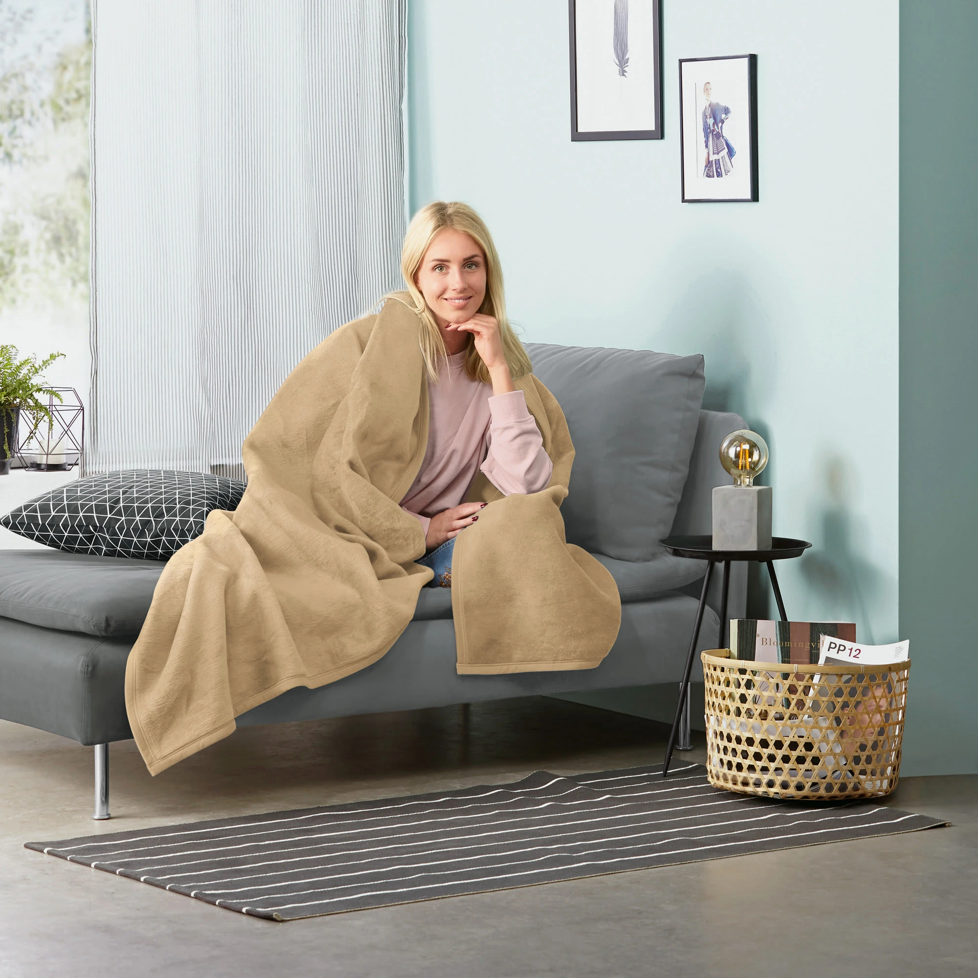 Erwin Müller Wohndecke In Kamel – Bild 2