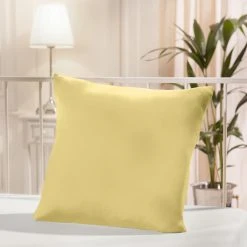 Formesse Kuschelkissenbezug Bella Donna In Hellgelb