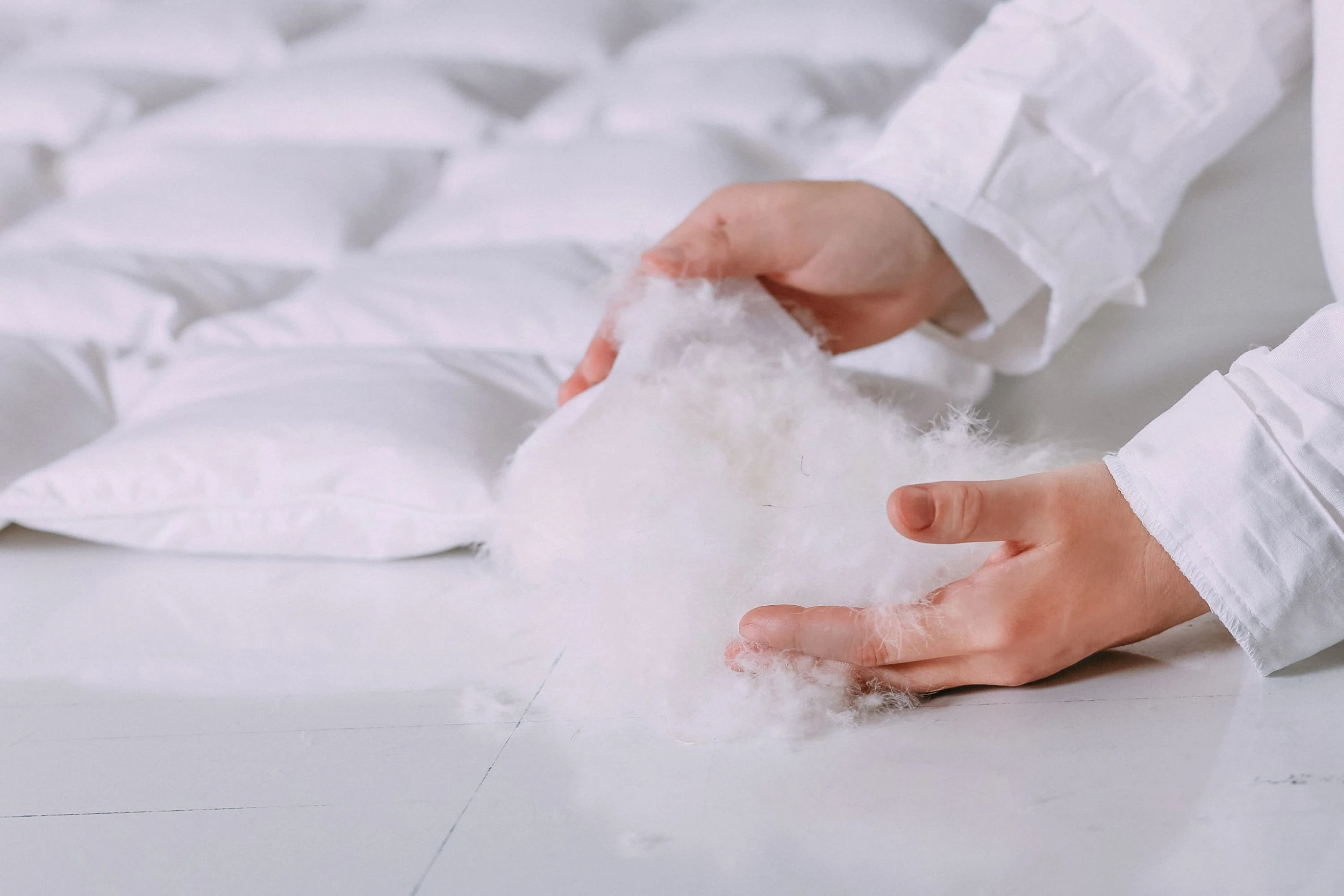 GMD Living Daunendecke FONCEA Mittelwarm In Weiß – Bild 3