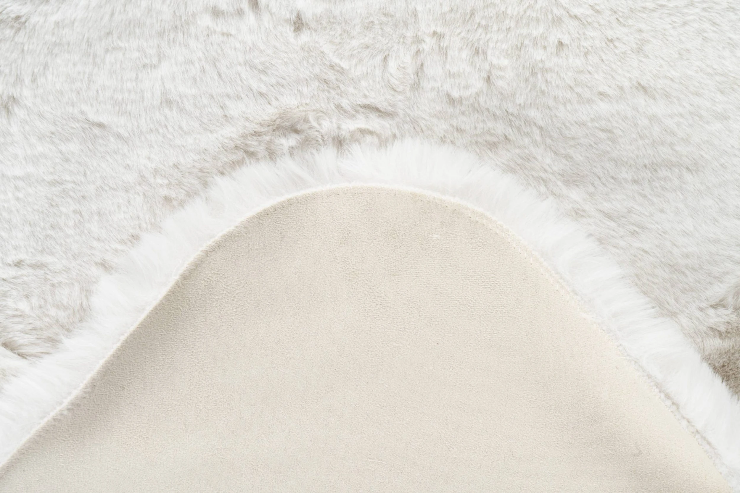 GMD Living Kunstfellteppich HEAVEN In Ivory (Elfenbein) – Bild 4