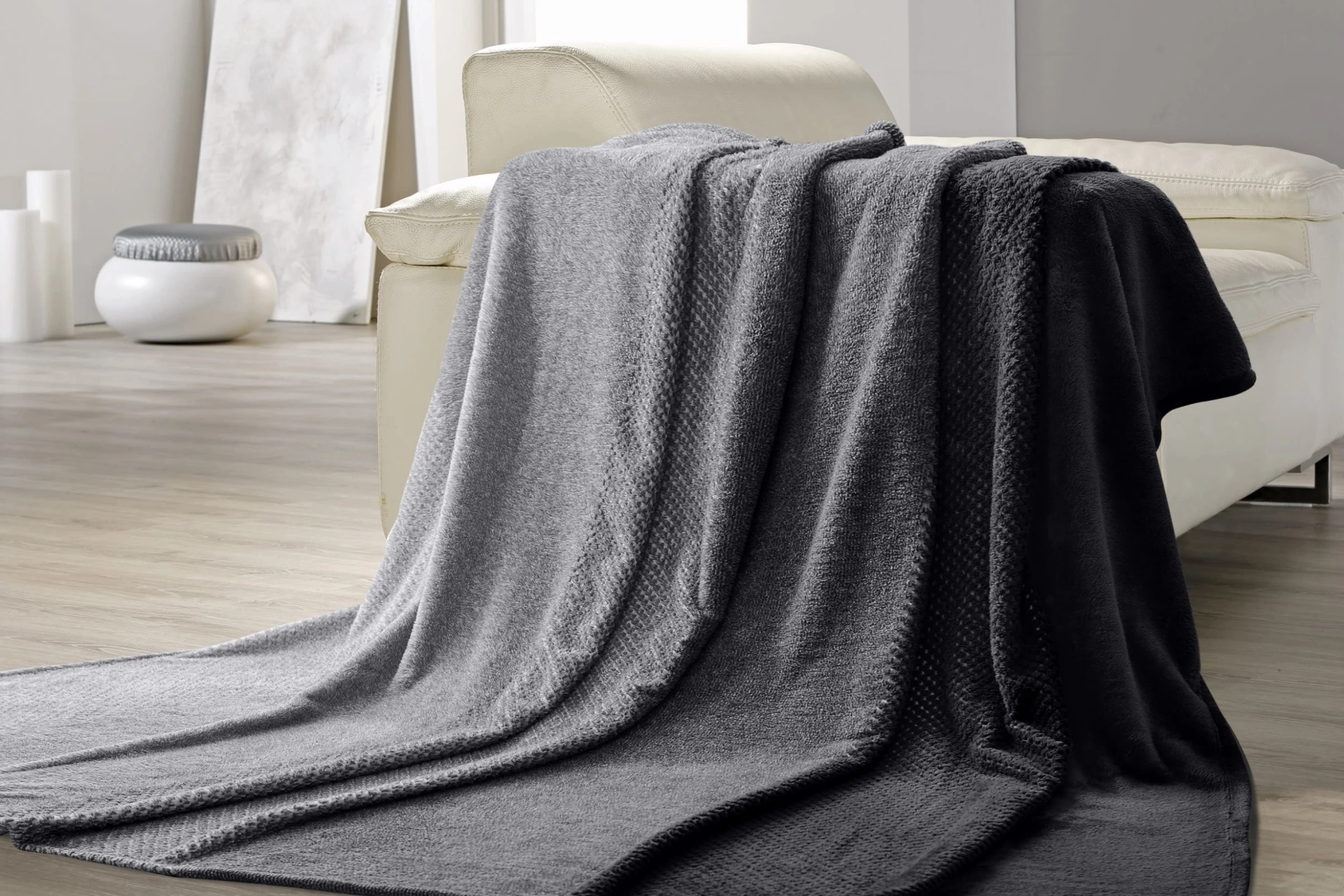 GMD Living Microfaser Kuscheldecke FLANELL-KOMBI In Farbe Grau – Bild 3