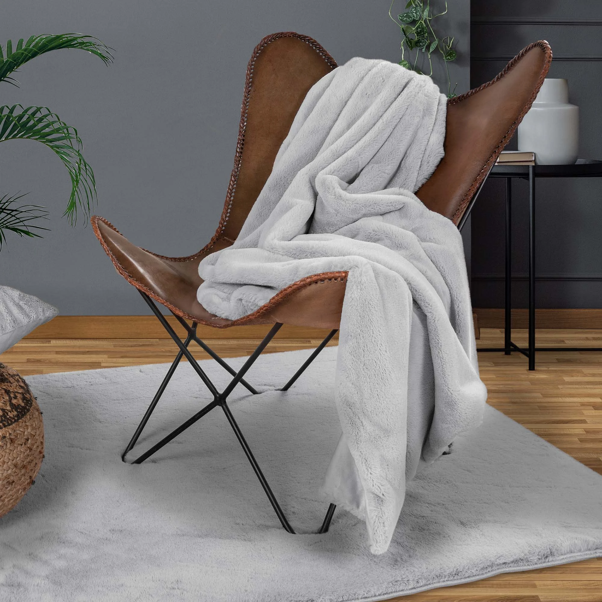 GMD Living Wohndecke HEAVEN In Felloptik In Hellgrau – Bild 2