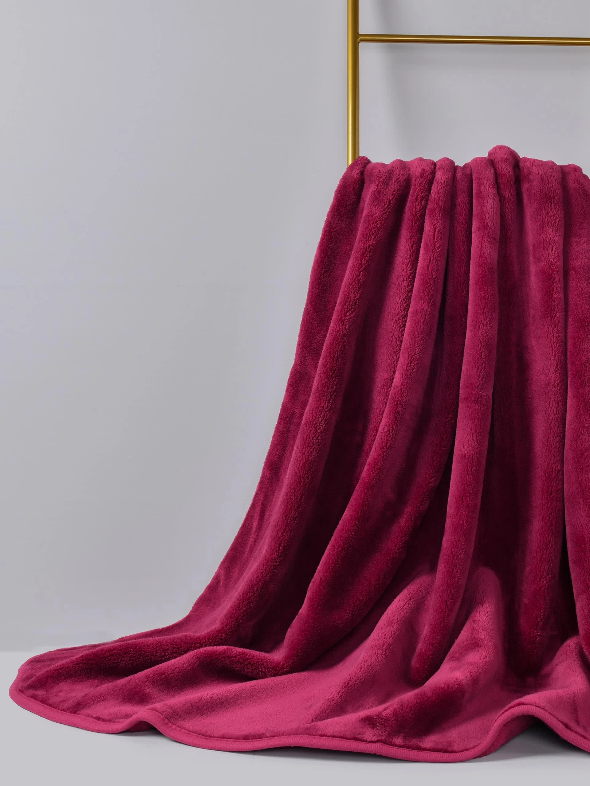 Grace Grand Spa Kuscheldecke In Lila – Bild 3