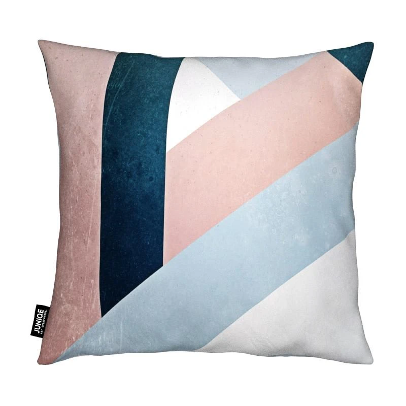 Juniqe Kissen "Complex" In Blau & Cremeweiß – Bild 2