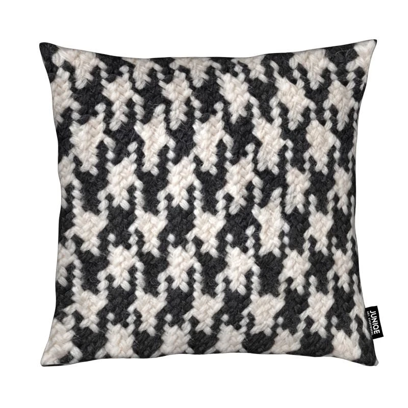 Juniqe Kissen "Houndstooth Pattern" In Schwarz & Weiß