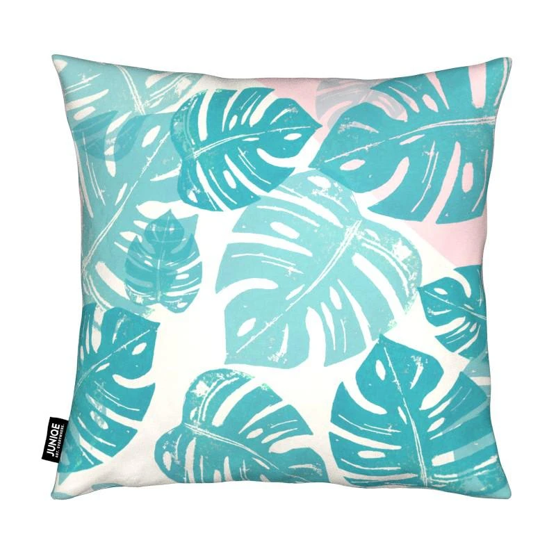 Juniqe Kissen "Monstera Rosy" In Grün & Rosa – Bild 2