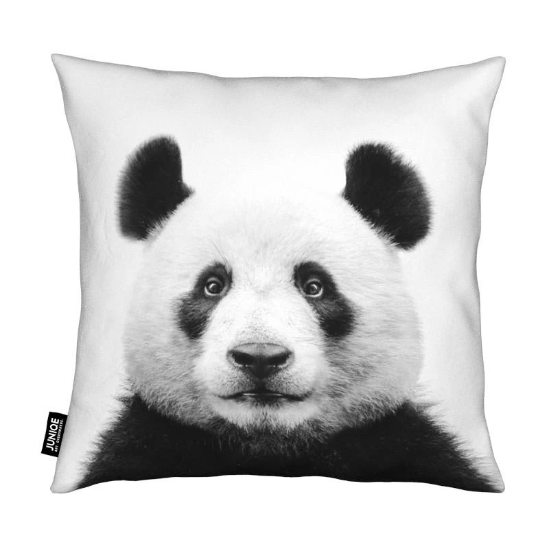 Juniqe Kissen "Panda II" In Schwarz & Weiß – Bild 2