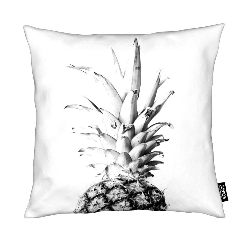 Juniqe Kissen "Pineapple 01" In Schwarz & Weiß