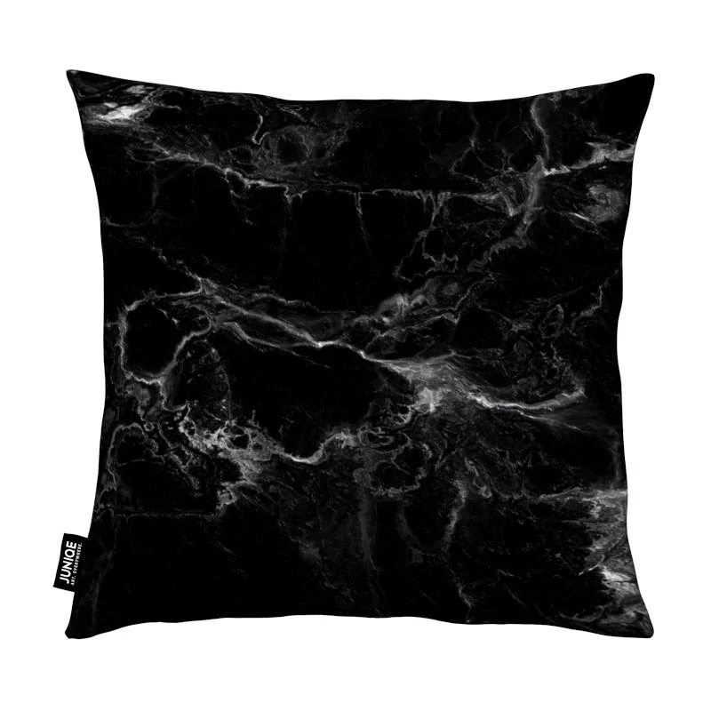 Juniqe Kissen "Schwarzer Marmor" In Schwarz & Weiß – Bild 2