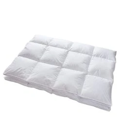 Manteuffel Daunen-Kassettendecke "Classic - Warm" In Weiß