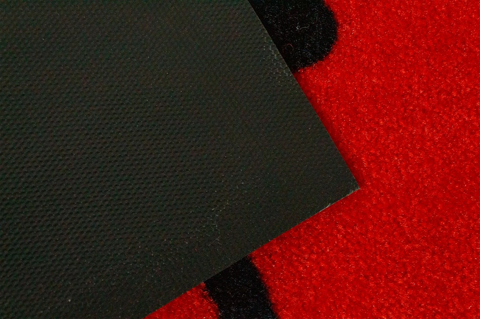 Mr. Ghorbani Türmatten Katzen Rot In Rot – Bild 9