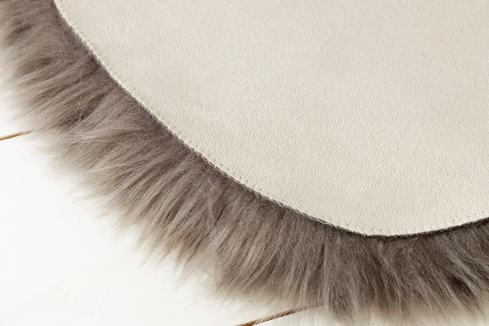 Riess-ambiente.de Kunstfell DOLLY In Grau - 34 X 34cm – Bild 5