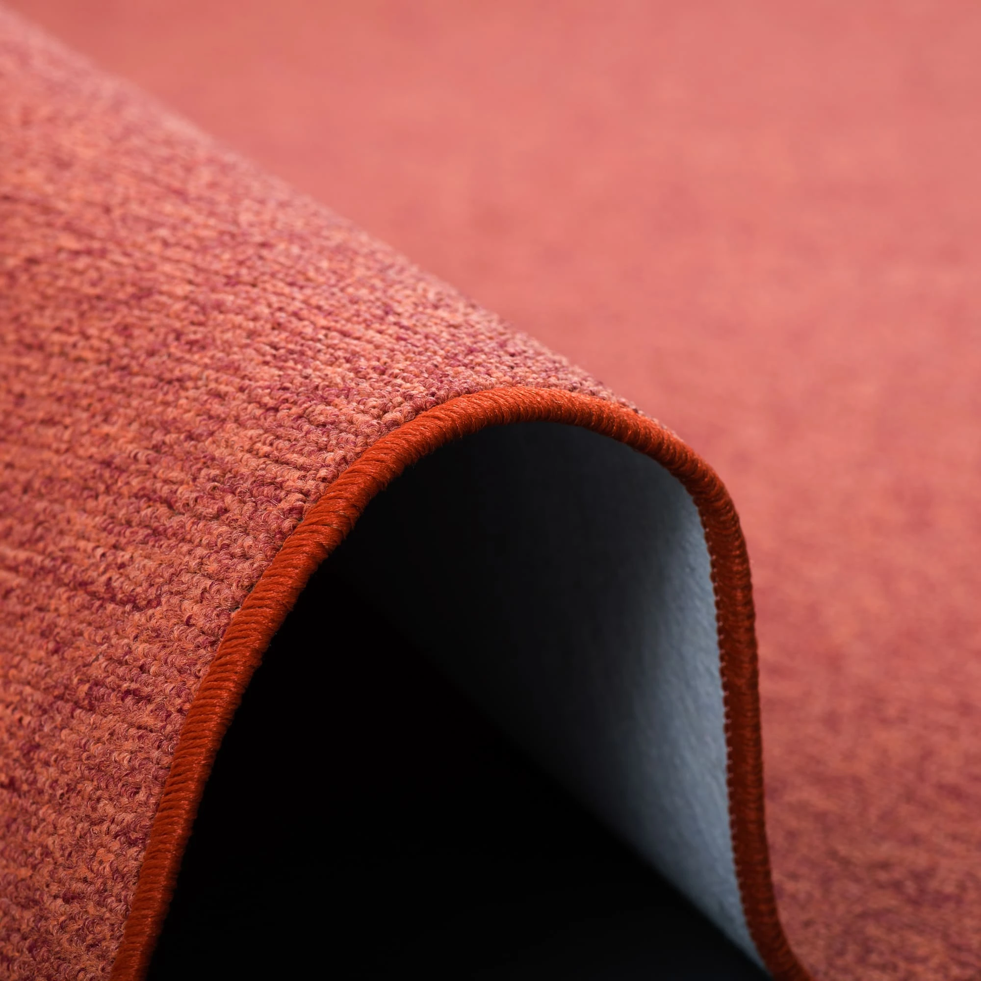 Snapstyle Feinschlingen Velour Teppich Strong In Terracotta – Bild 3