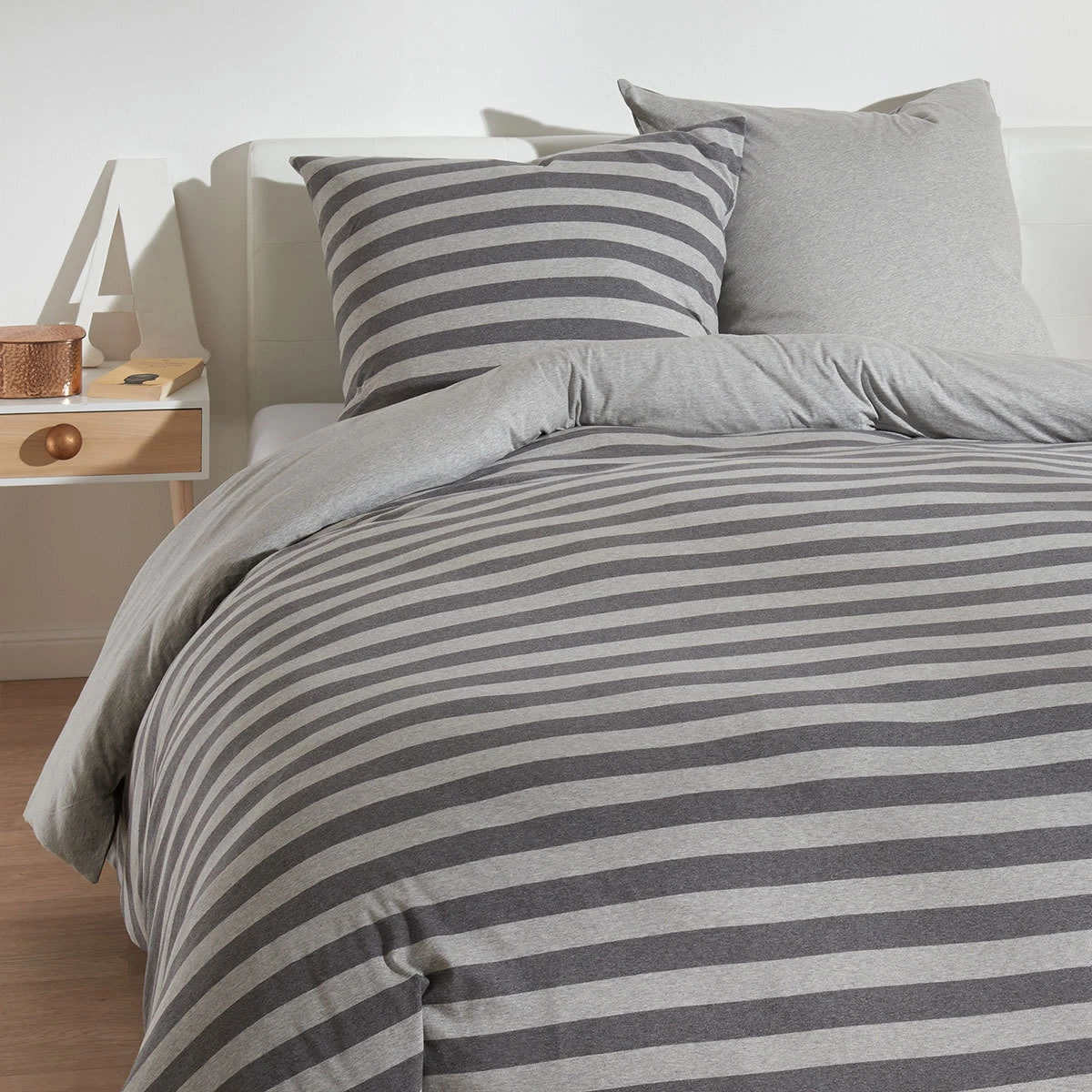 Traumschlaf Bettwäsche Melange-Stripe Stone In Grau – Bild 2